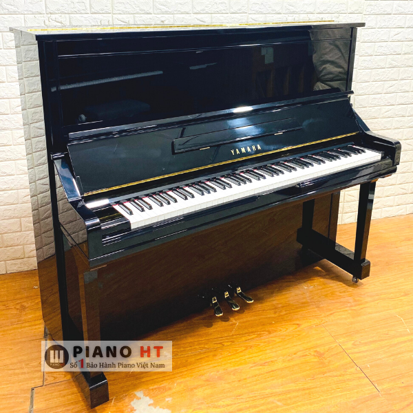 Đàn Piano Yamaha YU3